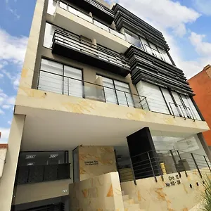 Bosque Alto Apartasuite Apartahotel Bogotá